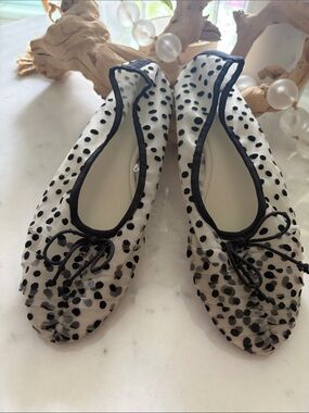 Zara Black & White Polka Dot Ballet Flats
